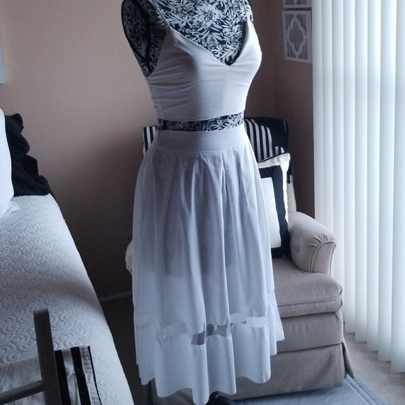 Dresses & Skirts - A line white mesh skirt and crop top